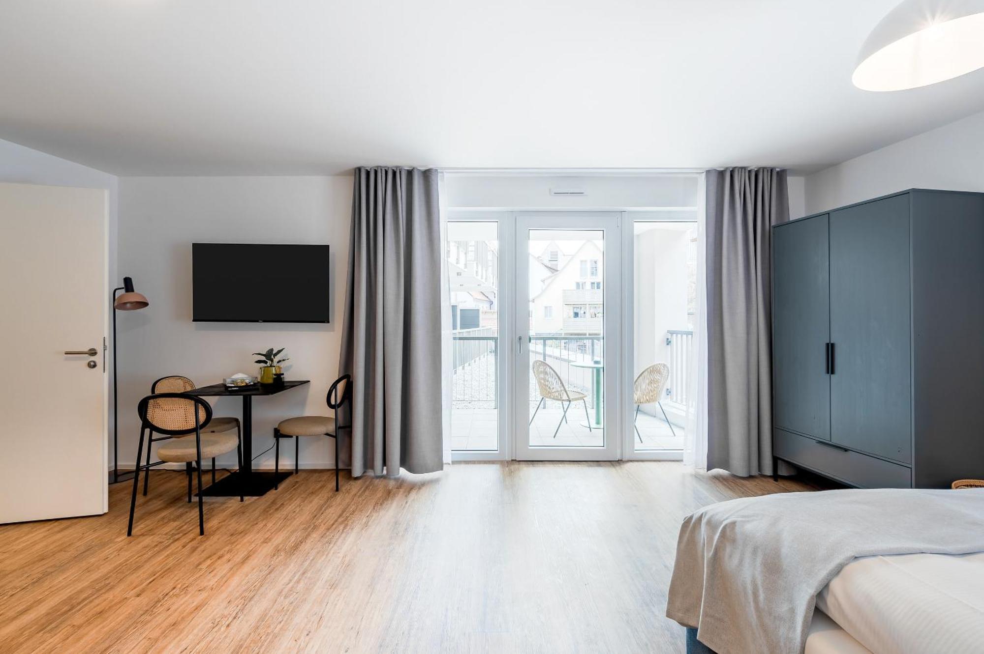 Limehome Metzingen Wilhelmstr Værelse billede
